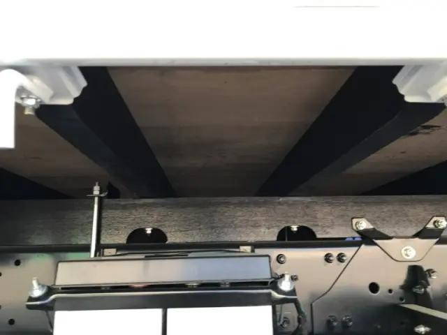 三菱ふそうファイターセルフクレーン4段中型（4t）[写真33]