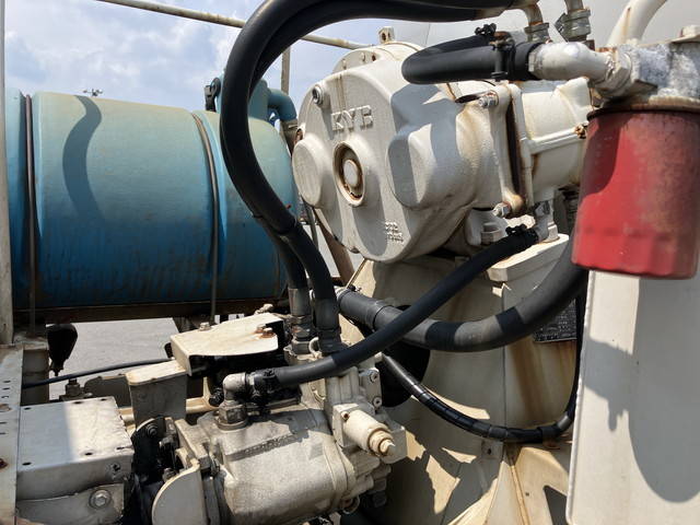 三菱ふそうスーパーグレートミキサー車（コンクリートミキサー）大型（10t）[写真15]