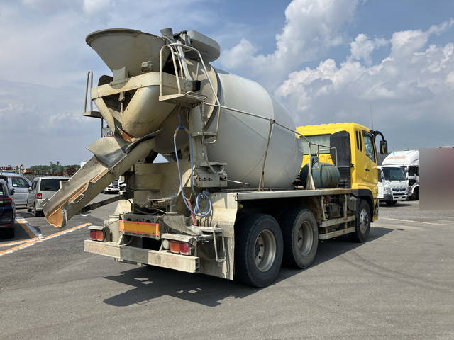 三菱ふそうスーパーグレートミキサー車（コンクリートミキサー）大型（10t）[写真02]