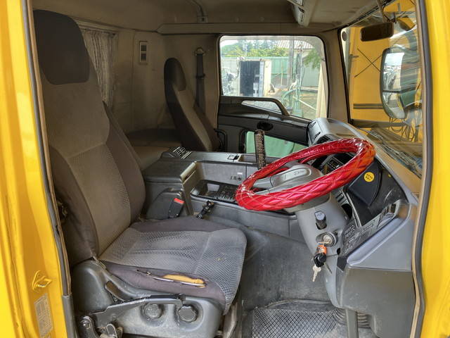 三菱ふそうスーパーグレートミキサー車（コンクリートミキサー）大型（10t）[写真28]