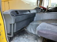 三菱ふそうスーパーグレートミキサー車（コンクリートミキサー）大型（10t）[写真29]