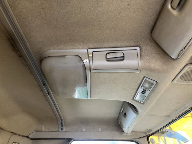 三菱ふそうスーパーグレートミキサー車（コンクリートミキサー）大型（10t）[写真32]