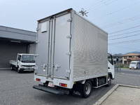 三菱ふそうキャンターアルミバン小型（2t・3t）[写真02]
