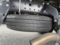 三菱ふそうキャンター平ボディ小型（2t・3t）[写真21]