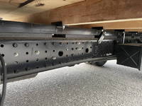 三菱ふそうキャンター平ボディ小型（2t・3t）[写真23]