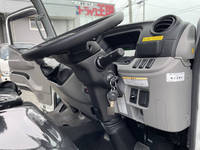 三菱ふそうキャンター平ボディ小型（2t・3t）[写真31]