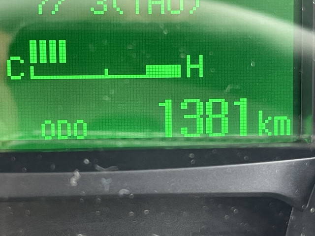 三菱ふそうキャンター平ボディ小型（2t・3t）[写真33]