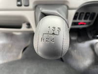 三菱ふそうキャンター平ボディ小型（2t・3t）[写真35]