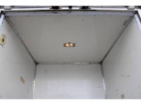 いすゞエルフ冷凍車（冷蔵車）小型（2t・3t）[写真17]