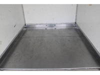 いすゞエルフ冷凍車（冷蔵車）小型（2t・3t）[写真18]