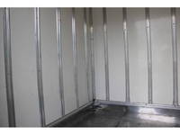 いすゞエルフ冷凍車（冷蔵車）小型（2t・3t）[写真21]