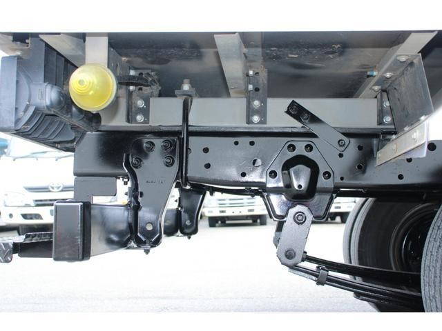 いすゞエルフ冷凍車（冷蔵車）小型（2t・3t）[写真27]