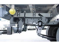 いすゞエルフ冷凍車（冷蔵車）小型（2t・3t）[写真28]