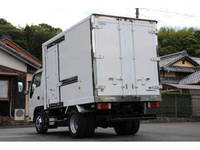 いすゞエルフ冷凍車（冷蔵車）小型（2t・3t）[写真02]