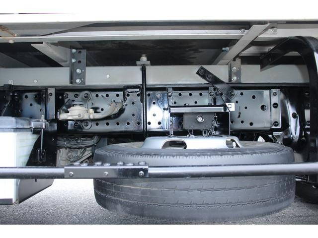 いすゞエルフ冷凍車（冷蔵車）小型（2t・3t）[写真31]