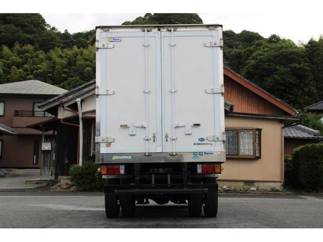 いすゞエルフ冷凍車（冷蔵車）小型（2t・3t）[写真06]