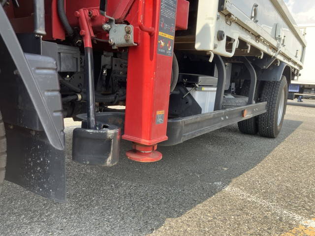 三菱ふそうキャンタークレーン4段小型（2t・3t）[写真21]