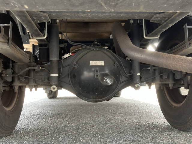 三菱ふそうキャンタークレーン4段小型（2t・3t）[写真27]