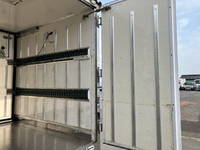 日野デュトロ冷凍車（冷蔵車）小型（2t・3t）[写真14]