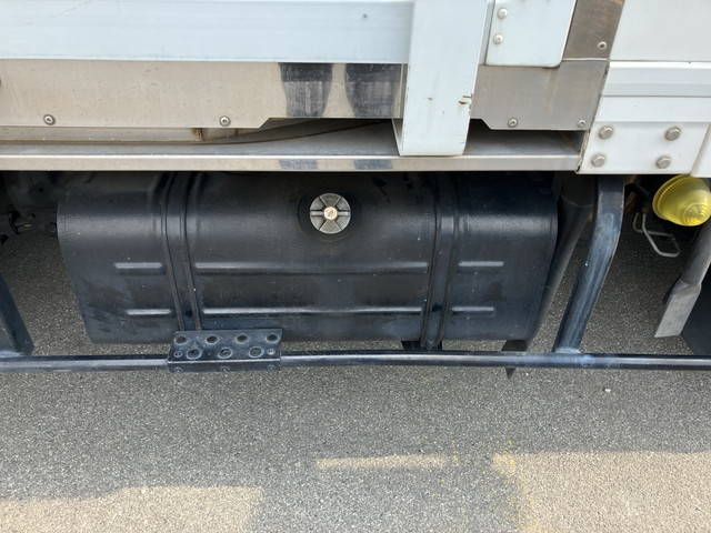 日野デュトロ冷凍車（冷蔵車）小型（2t・3t）[写真25]