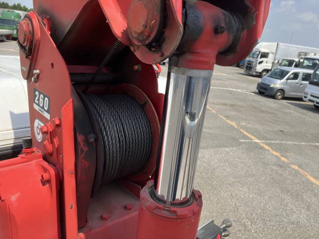 三菱ふそうキャンタークレーン4段小型（2t・3t）[写真22]