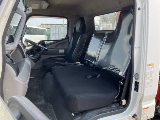 三菱ふそうキャンタークレーン4段小型（2t・3t）[写真34]