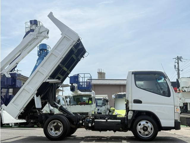 三菱ふそうキャンターダンプ小型（2t・3t）[写真18]