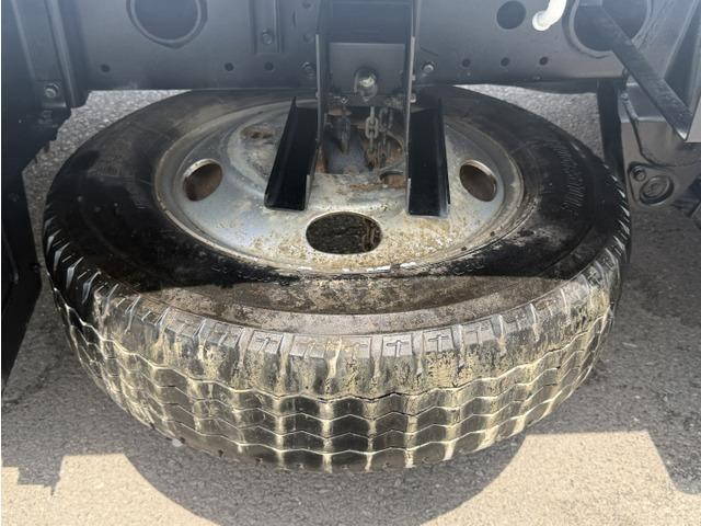 三菱ふそうキャンターダンプ小型（2t・3t）[写真27]