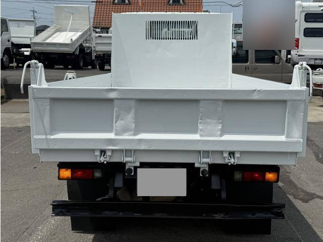 三菱ふそうキャンターダンプ小型（2t・3t）[写真09]