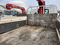 いすゞエルフクレーン3段小型（2t・3t）[写真10]