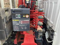 いすゞエルフクレーン3段小型（2t・3t）[写真14]