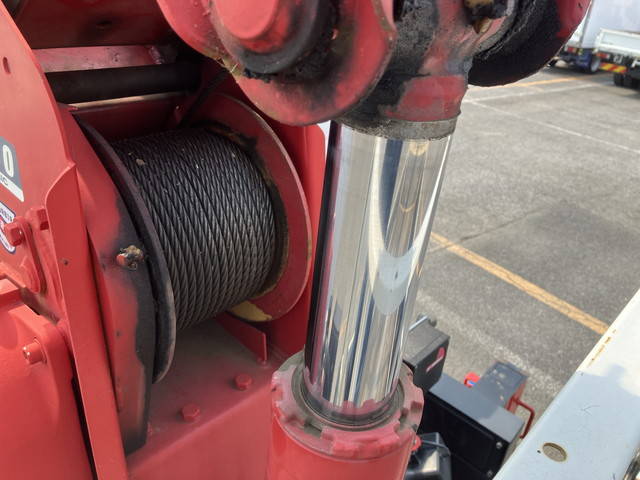 いすゞエルフクレーン3段小型（2t・3t）[写真18]