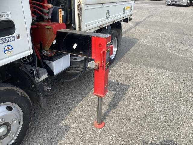 いすゞエルフクレーン3段小型（2t・3t）[写真21]
