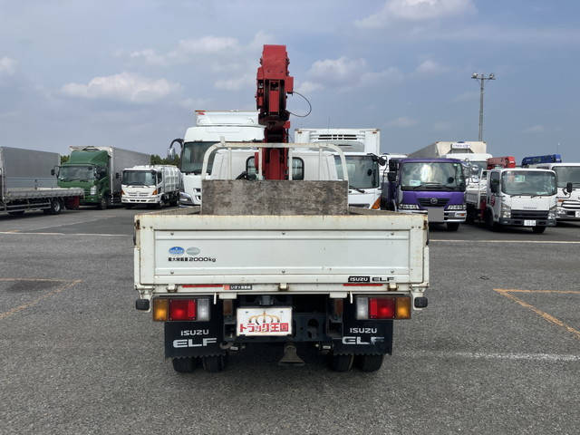 いすゞエルフクレーン3段小型（2t・3t）[写真09]