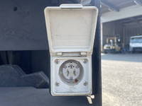 いすゞエルフ高所作業車小型（2t・3t）[写真16]