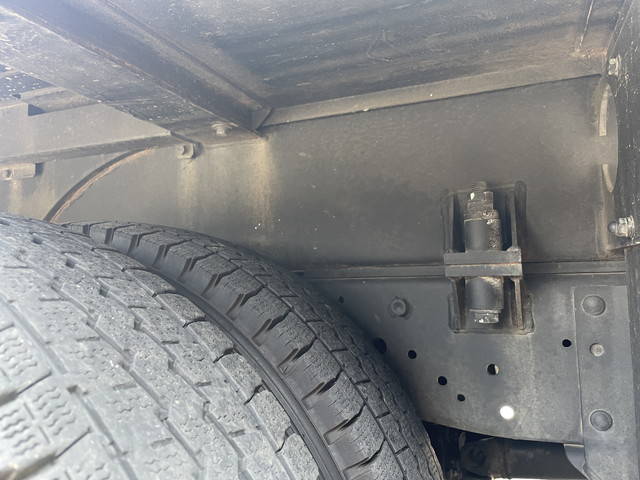 いすゞエルフ高所作業車小型（2t・3t）[写真26]