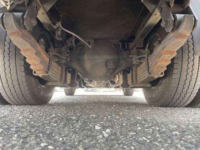 いすゞエルフ高所作業車小型（2t・3t）[写真28]