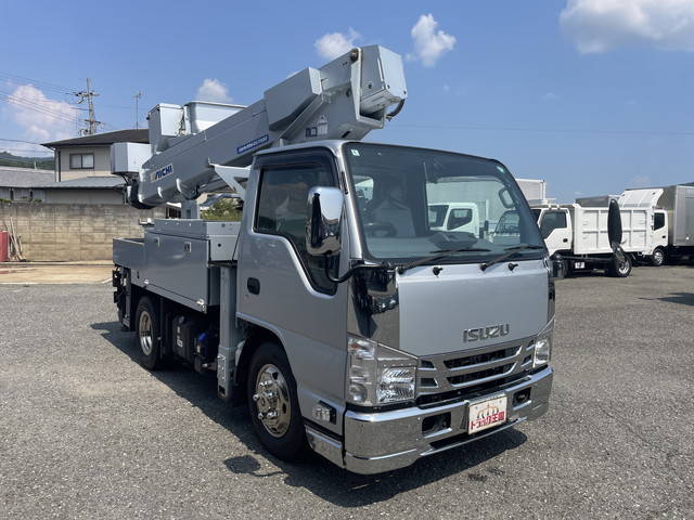 いすゞエルフ高所作業車小型（2t・3t）[写真03]