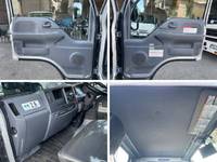 いすゞエルフ高所作業車小型（2t・3t）[写真31]