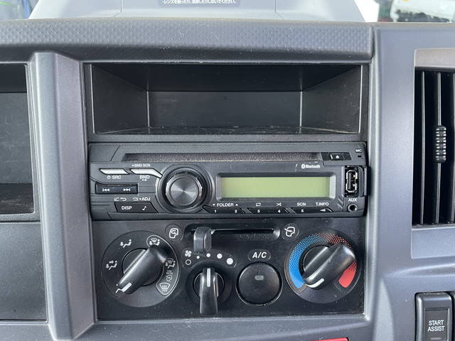 いすゞエルフ高所作業車小型（2t・3t）[写真37]