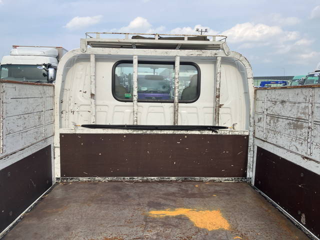 いすゞエルフ平ボディ小型（2t・3t）[写真14]