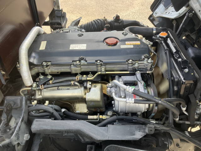 いすゞエルフ平ボディ小型（2t・3t）[写真27]