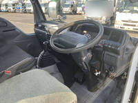 いすゞエルフ平ボディ小型（2t・3t）[写真34]