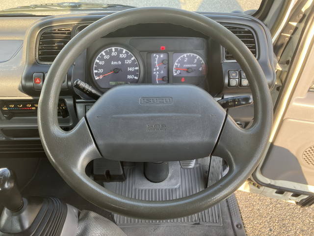 いすゞエルフ平ボディ小型（2t・3t）[写真35]