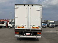 いすゞフォワード冷凍車（冷蔵車）中型（4t）[写真11]