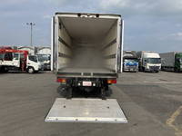 いすゞフォワード冷凍車（冷蔵車）中型（4t）[写真12]