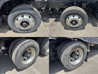 いすゞギガセルフローダー大型（10t）[写真13]