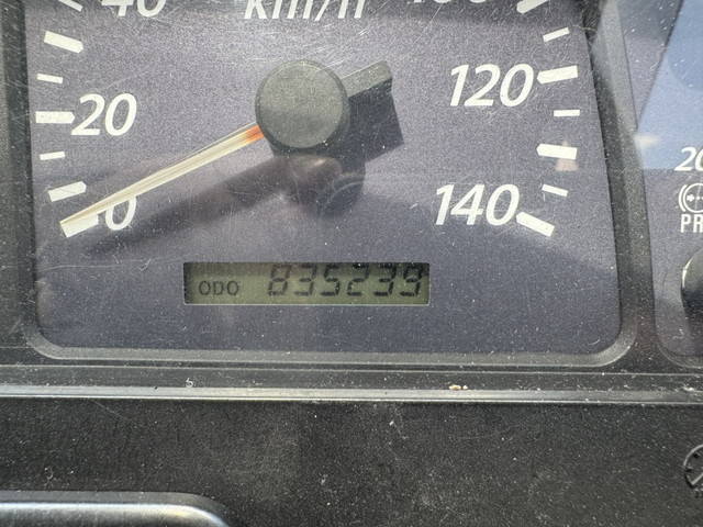 いすゞギガセルフローダー大型（10t）[写真25]