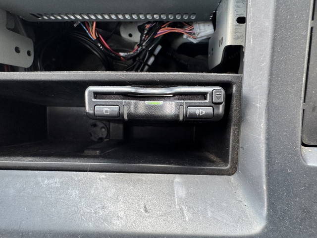 いすゞギガセルフローダー大型（10t）[写真27]