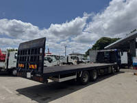 いすゞギガセルフローダー大型（10t）[写真02]